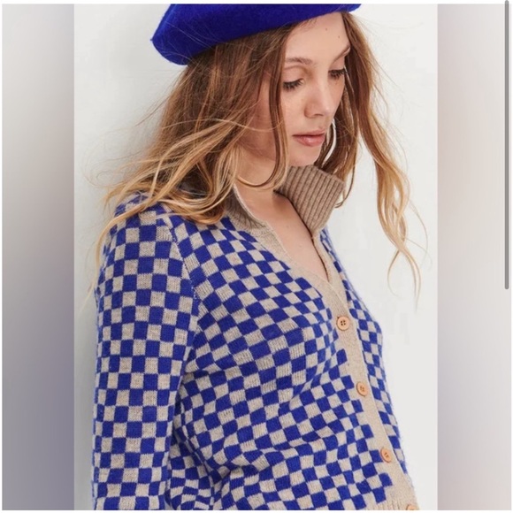 Checkered sweater!!💙 - Picture 5 of 10